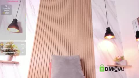 Snapshot of lia_harper_ chatting on 11.15.25 lia_harper_ online show from 11.15.25