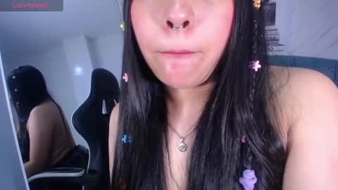 lia_harper_t online show from 05.08.26