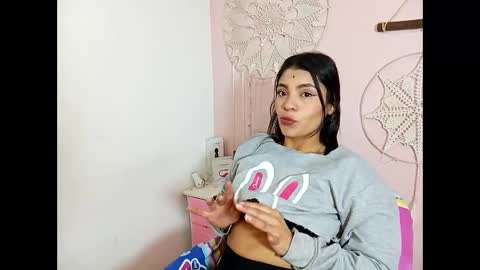 Snapshot of lia_hottie chatting on 12.02.24 Lia online show from 12.02.24