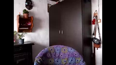 Snapshot of lia_hottie chatting on 02.08.25 Lia online show from 02.08.25