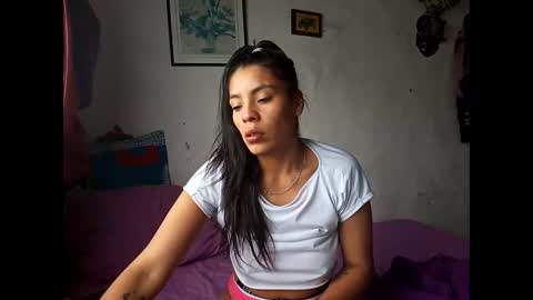 Snapshot of lia_hottie chatting on 03.09.25 Lia online show from 03.09.25