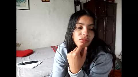 Snapshot of lia_hottie chatting on 02.06.26 Lia online show from 02.06.26