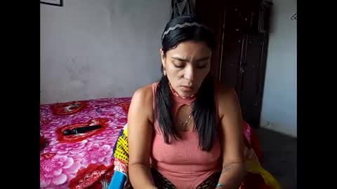 Snapshot of lia_hottie chatting on 02.11.26 Lia online show from 02.11.26