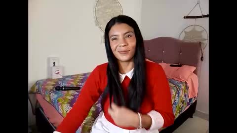 Snapshot of lia_hottie chatting on 04.19.26 Lia online show from 04.19.26