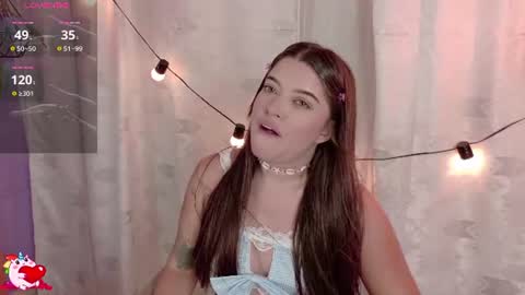 Snapshot of lia_little18 chatting on 07.17.26 lia_little18 online show from 07.17.26
