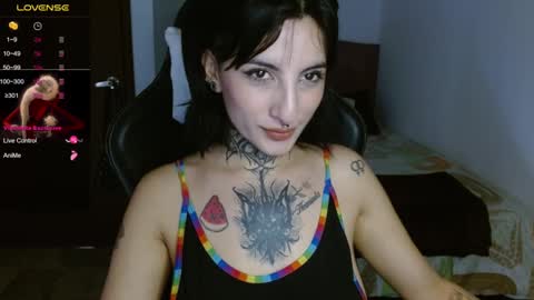 lia spicy   ig online show from 12.30.24