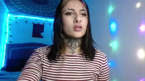 lia spicy   ig online show from 04.20.26