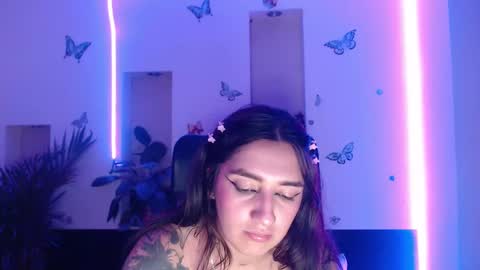 Lia Mitch online show from 02.21.25