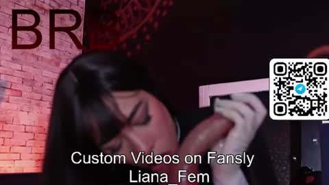Snapshot of lia_owo chatting on 06.11.26 Liana online show from 06.11.26