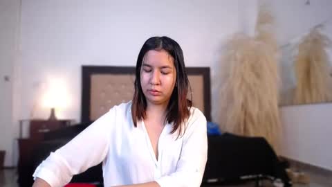 lia_sarahi online show from 01.18.25