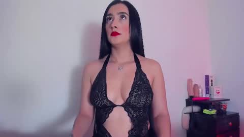 Snapshot of lia_sharlote chatting on 02.09.25 Sharlote online show from 02.09.25