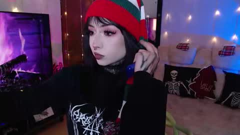 Liaa  online show from 12.20.25