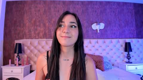 liaa turner  online show from 09.17.25