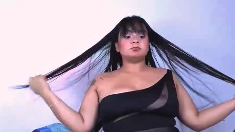 Lia Cloud online show from 02.10.26