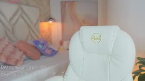 Lia Cox online show from 09.21.25