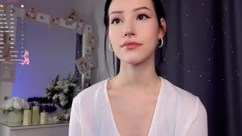 Snapshot of liaglamour chatting on 01.18.25 Lia online show from 01.18.25