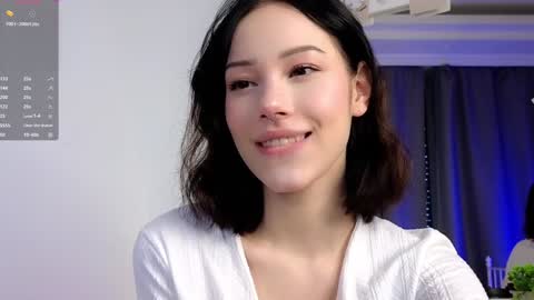 Snapshot of liaglamour chatting on 01.27.25 Lia online show from 01.27.25