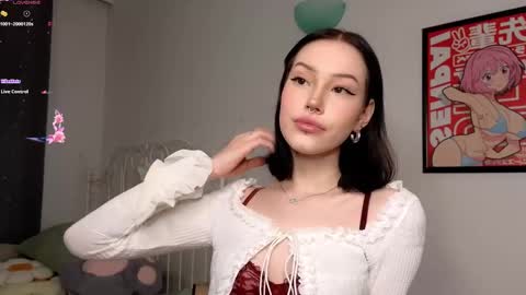 Snapshot of liaglamour chatting on 02.20.25 Lia online show from 02.20.25