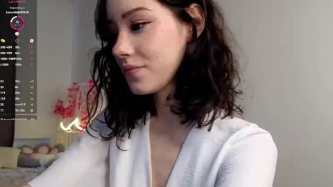 Lia  online show from 03.22.26