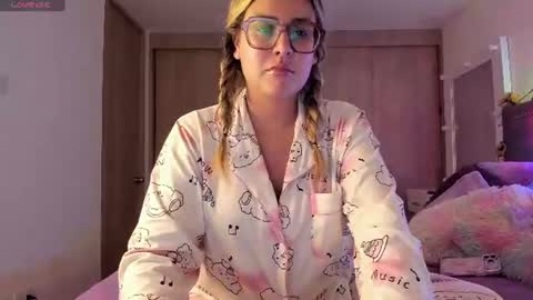 Lia  online show from 07.19.26