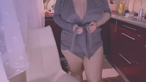 miss Lia  colection for travel online show from 07.12.26