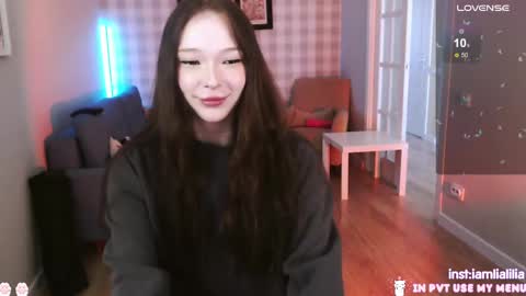 lialilia online show from 02.26.25