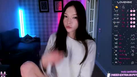 lialilia online show from 10.10.25