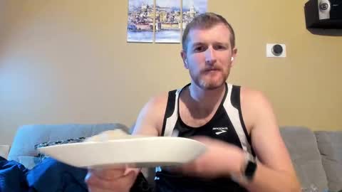 Snapshot of liam_1985 chatting on 02.27.25 Liam online show from 02.27.25