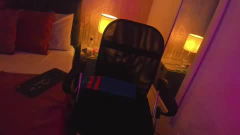 Liam Adamms online show from 02.27.26