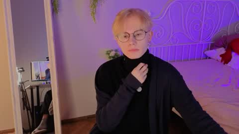 LIAM online show from 04.08.26