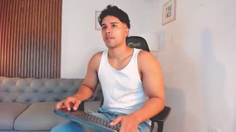 Liam Collins online show from 10.18.25