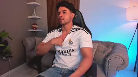 Liam Collins online show from 03.04.26