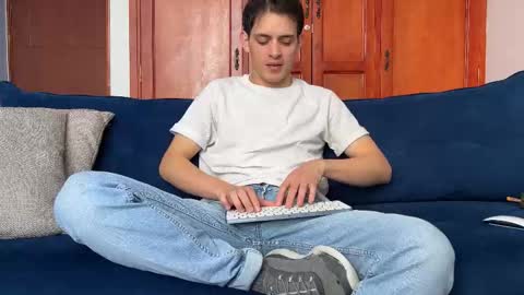 Liam online show from 12.05.25