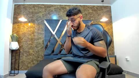 LIAM KLEIN online show from 09.23.25