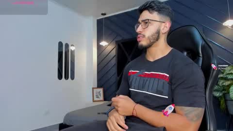 LIAM KLEIN online show from 10.22.25