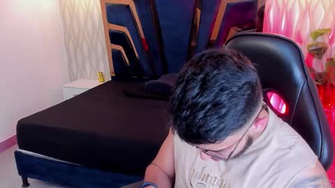 LIAM KLEIN online show from 02.22.26