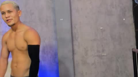 Snapshot of liam_knight chatting on 11.27.25 liam_knight online show from 11.27.25