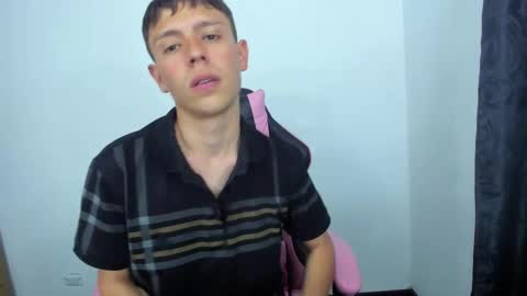 Snapshot of liam_oasiss chatting on 12.30.24 liam_oasiss online show from 12.30.24