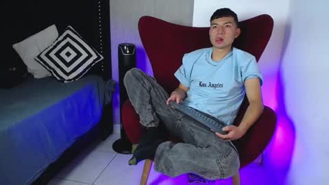 Liam  online show from 02.12.26