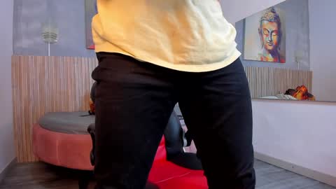 Liam online show from 01.01.25