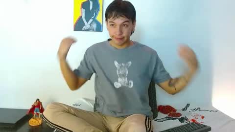 Snapshot of liam_xul chatting on 02.21.26 liamxul online show from 02.21.26