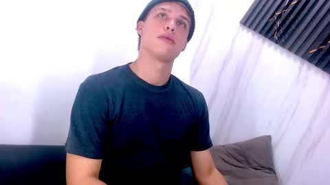 liam_york online show from 02.24.26