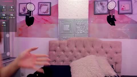 Lia online show from 09.13.25