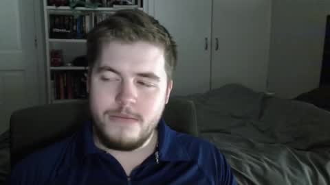 Snapshot of liamfoxx chatting on 10.26.25 Liam Fox online show from 10.26.25