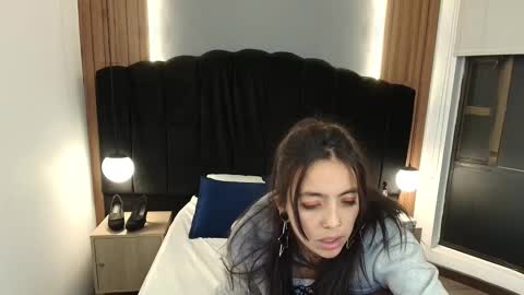 L I A M O N R O E online show from 03.08.26