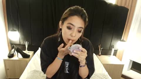 L I A M O N R O E online show from 03.19.26