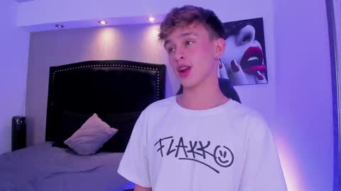 liam online show from 04.01.26