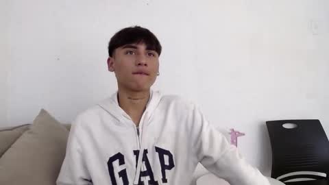 SAMUEL SAMY online show from 11.05.25