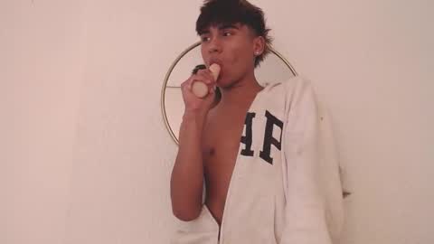 SAMUEL SAMY online show from 11.06.25