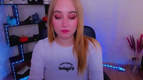 Liana online show from 12.14.24